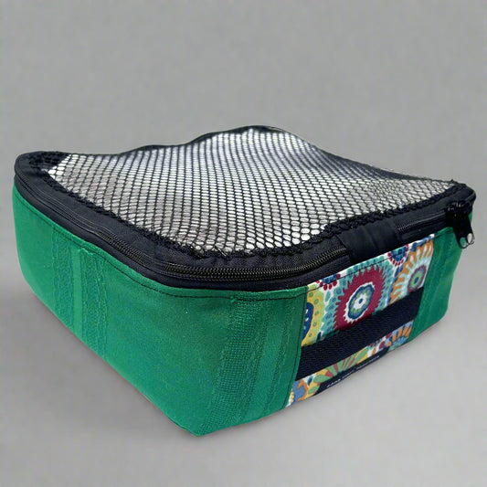 Packing cube sewing kit - hunter green & daisy cube